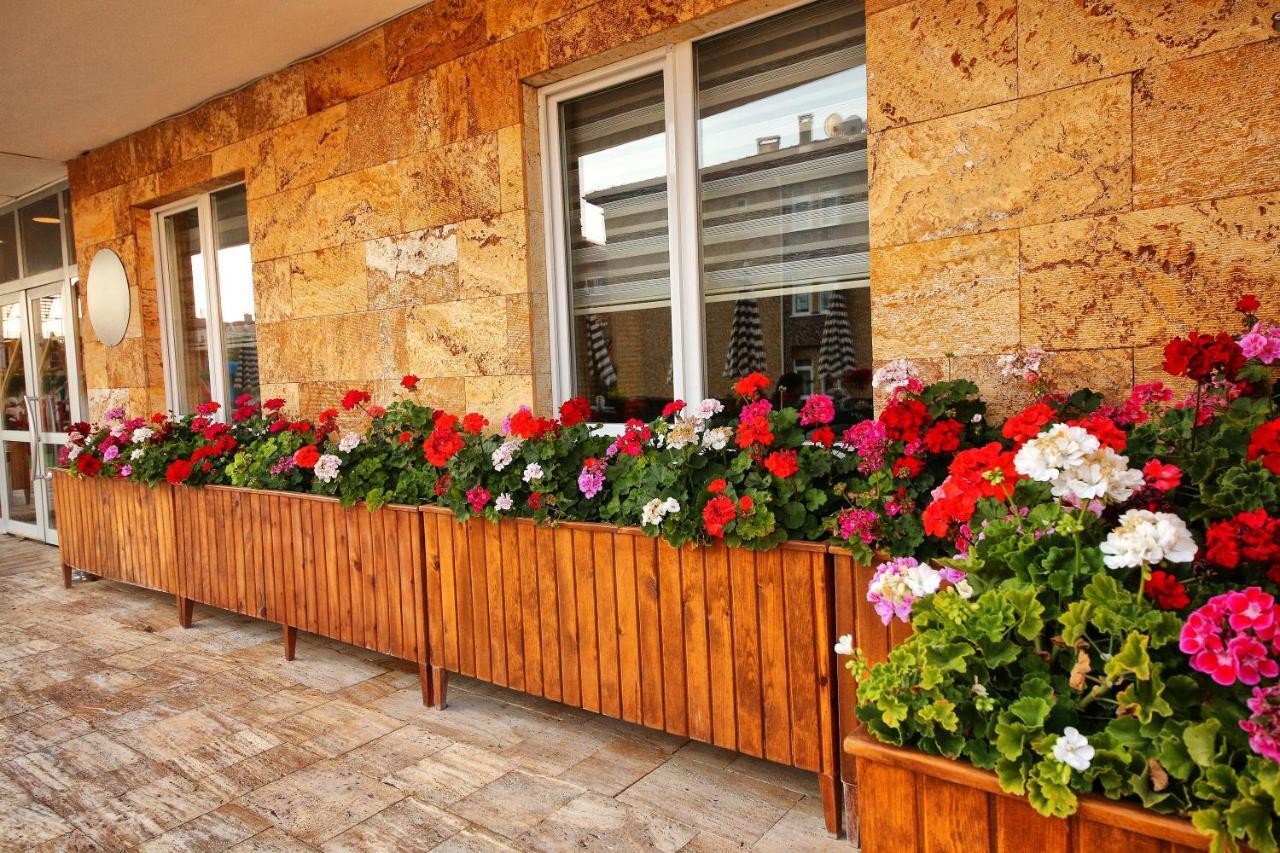 Safran Germia Palas Hotel Bostanbuku Exterior photo